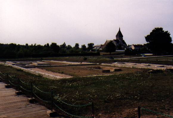 vue du sanctuaire d'Argentomagus apr�s la restauration en 1996
